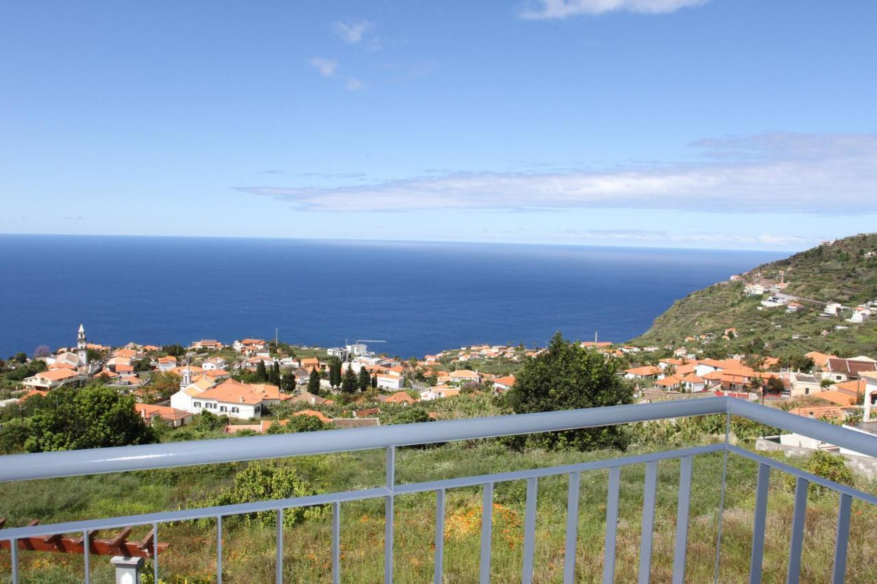 Villa Abreu - A Wonderful Ocean View Calheta  Exteriör bild